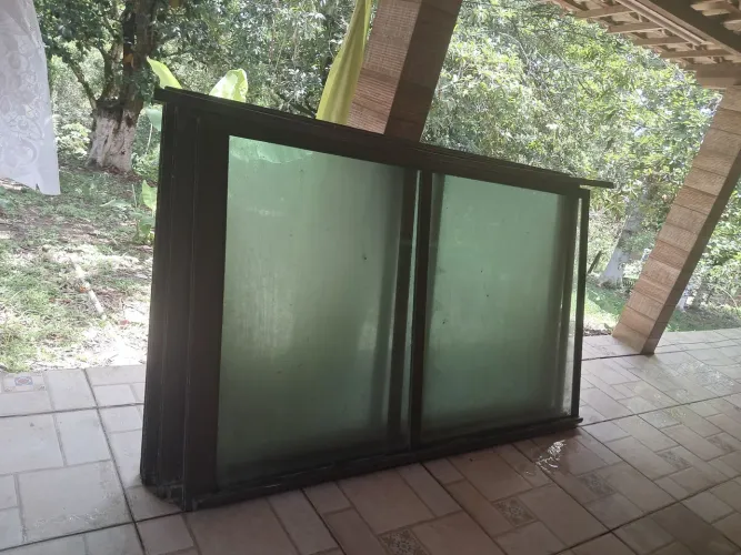 Esquadria de alumínio com 5mts