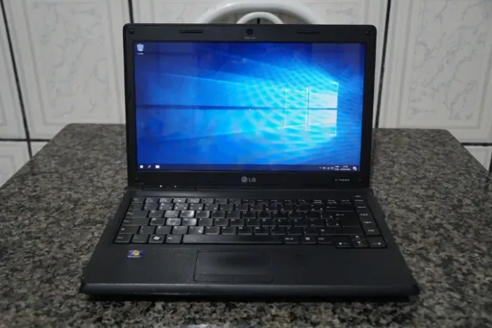 Notebook Lg Intel i3 m350 2.27ghz 4gb Ddr3 Hd 320gb Windows 10 Preto Pacote Office