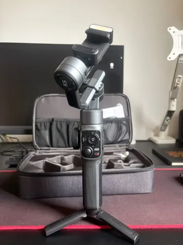 Estabilizador Zhiyun Smooth 5s Ai Pro Para Celular Negro