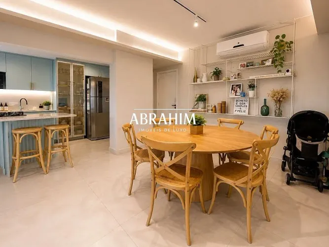 Apartamento a Venda no bairro Leblon - Rio de Janeiro, RJ