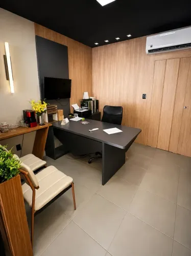 SALA COMERCIAL NO PARQUE 10 - 3.000