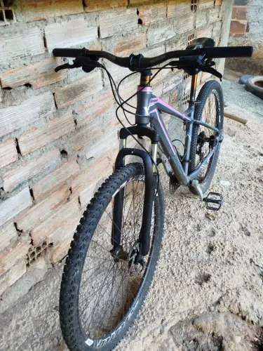 VENDO BICICLETA ARO 29