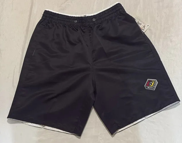 Short preto masculino