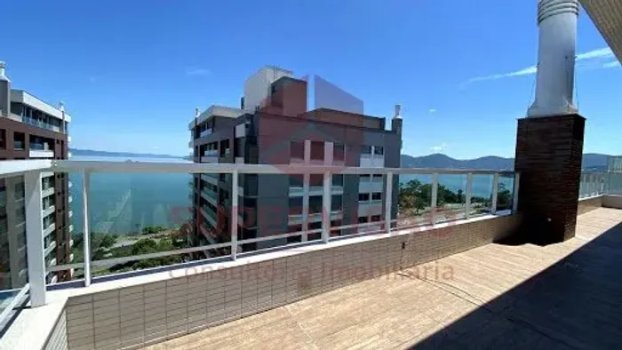 Cobertura com 3 suítes à venda, 373 m² - Beira Mar - Florianópolis/SC