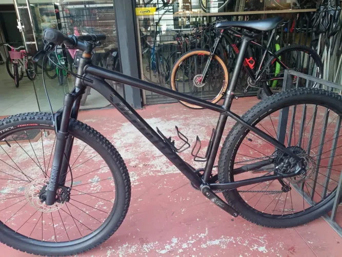 Bike Specialized Rockhopper Elite