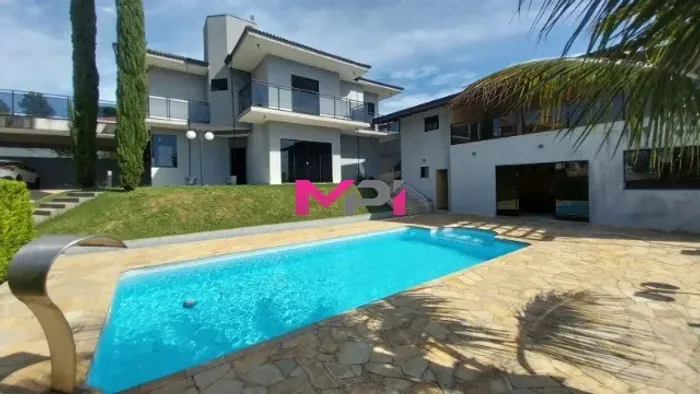 CASA A VENDA NO CONDOMÍNIO PORTAL DA COLINA JUNDIAÍ/SP