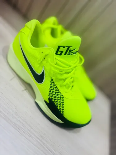 Tênis Nike Air zoom Gt Cut academy tamanho 41 