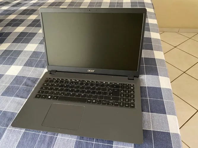 Notebook usado em ótimo estado