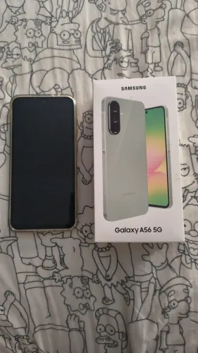 Vendo celular Samsung A56 256Gb cor verde.
