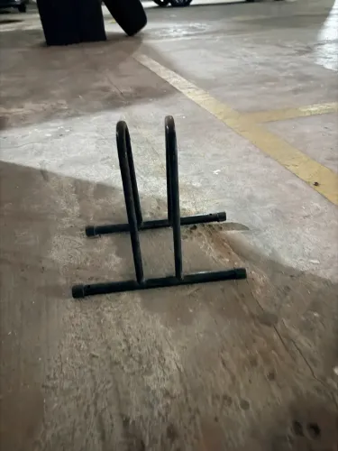 Suporte bicicleta R$ 30,00