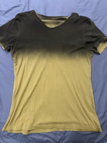 Camisa Calvin Klein TAM P