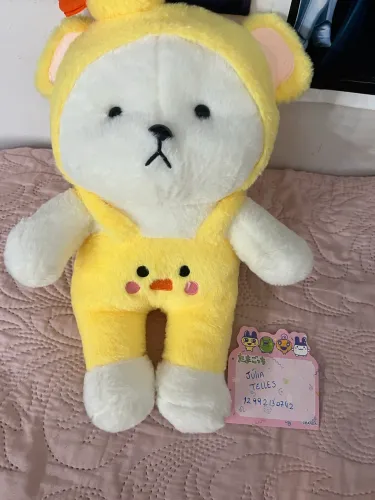 Urso Branco vestido de Patinho de pelúcia