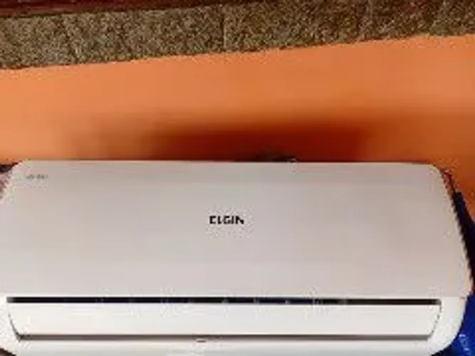 Ar condicionado 9000 BTUs Elgin gelando normalmente 220v