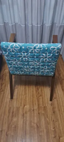 Cadeira menegaz verde