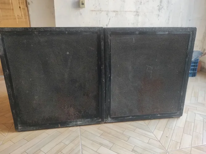 Gabinete/ caixa de som para grave de 18