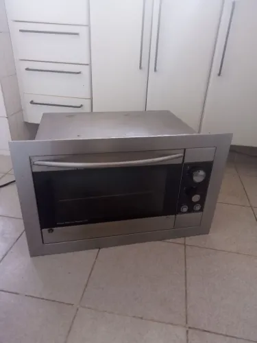 Forno elétrico de embutir.
