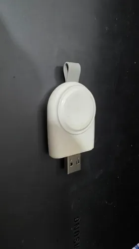 Carregador Portátil USB para Apple Watch - Design Compacto e Sem Fios