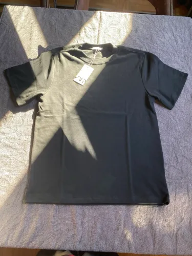 Camiseta Zara Oversized preta lisa tamanho M
