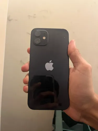 iPhone 12