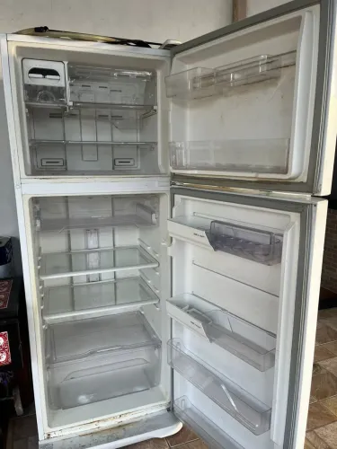 GELADEIRA ELECTROLUX