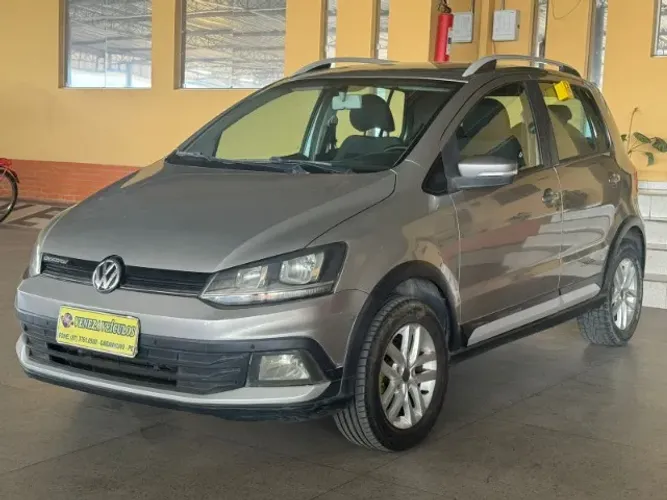 Volkswagen Crossfox 1.6 T. Flex 16V 5P 2015