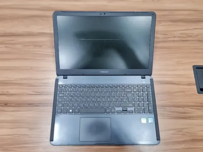 10692-Notebook Samsung Expert Core i7 350XBE - (8565U) 12GB SSD 480GB - Ótimo estado