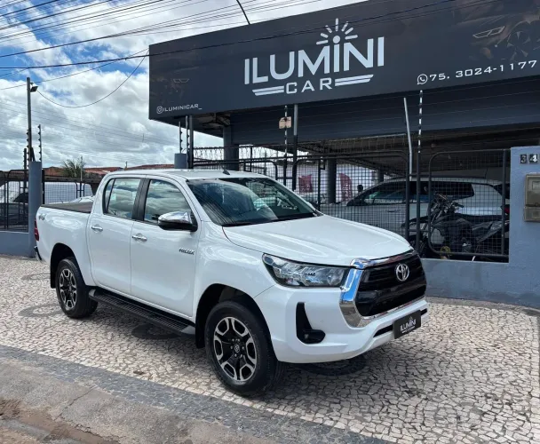 Toyota Hilux CD SRV 4X4 2.8 TDI Diesel Aut. 2024