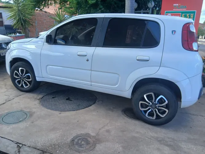 Fiat Uno Economy 1.4 EVO Fire Flex 8V 4P 2014
