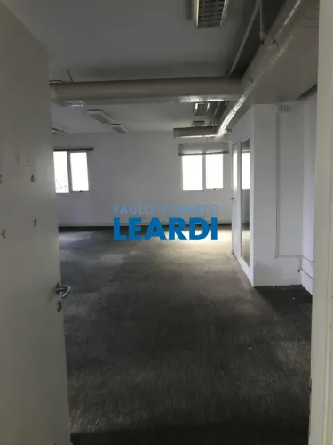 CONJ. COMERCIAL - MOEMA PÁSSAROS - SP