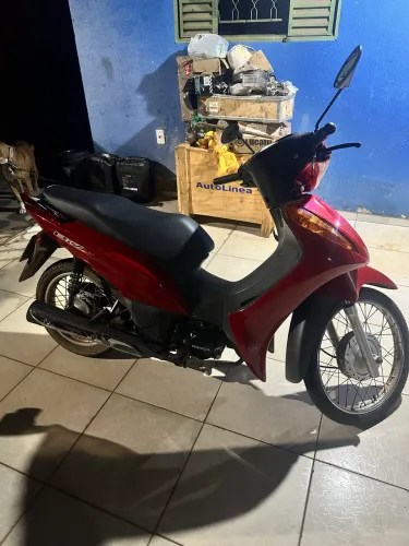 Biz 100 ES em dias