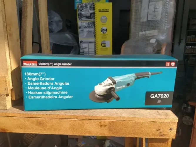 Lixadeira Angular 7'' 2.200w 220V Makita - Entrego
