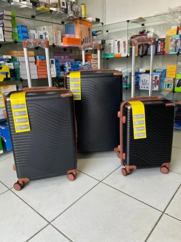 Kit 3 Malas de Viagem Rígidas - Preto com Detalhes Caramelo