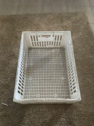 Caixa Galeia Vazada 118L