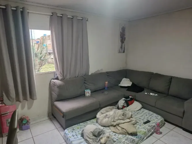 Ceilandia Sobrado no Prive Ceilandia com 3kit de 1Qt em cima e uma casa de 2Qts