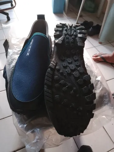 Vendo sapato social e sapatênis
