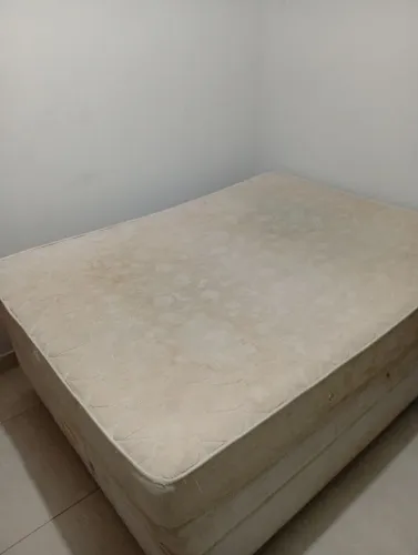 Cama box casal ( com baú)