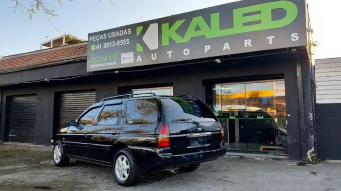 Sucata Ford Escort GLX SW 1.8 16v zetec 1999 venda de peças 