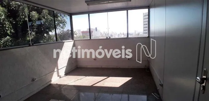 Sala Comercial no Santo Agostinho