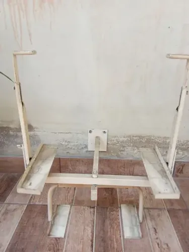 Suporte rack de parede para tvs de tubo de 14 à 20 polegadas.Aceito cartão!!!