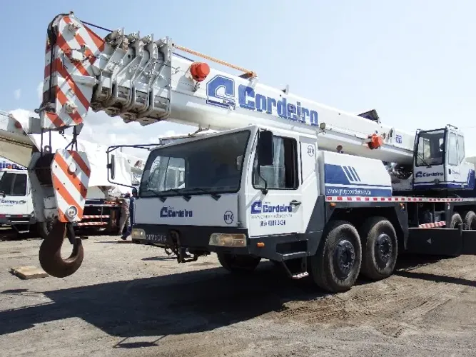 Guindaste 70T 2010 Zoomlion