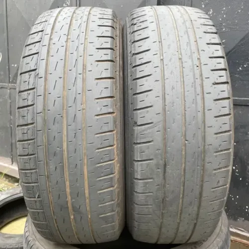 Pneus 215/65/16 Pirelli Carrier carga 8 lonas meia vida (não são riscados)