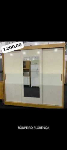 Guarda-Roupas de Casal com Espelho com duas opções porta de correr ou abre/fecha ,00