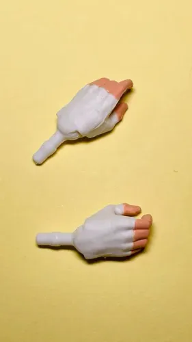 Marvel Legends - 1 par de mãos femininas brancas p/ custom boneco altura 15 cm