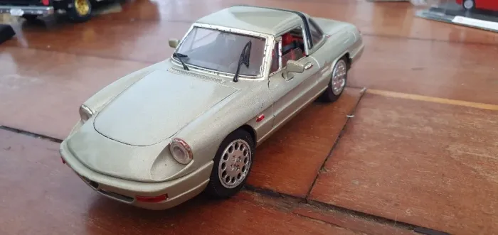 Alfa Romeo Spider 1992 - Jouef Evolution 1/18