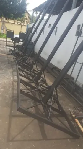 Suporte para caixa de água 1.000 litros ou 500 litros