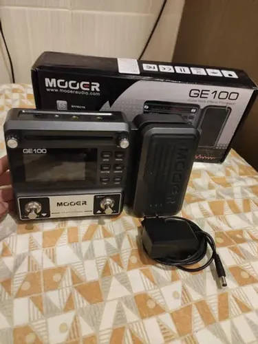 Pedaleira MOOER GE100