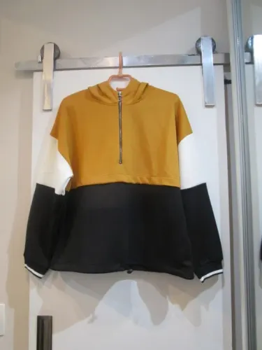 Blusa fechada Facinelli by Mooncity, M.