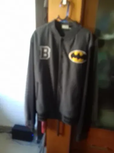 Casacos Batman e Harry Potter - 50 Reais cada