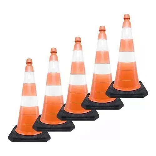 Corpo cone refletivo(novo) plastcor 50cm + base de borracha