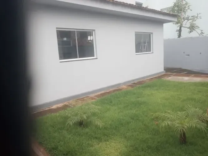 Ótima casa de 3 quartos/suíte pertinho Represa do Povo